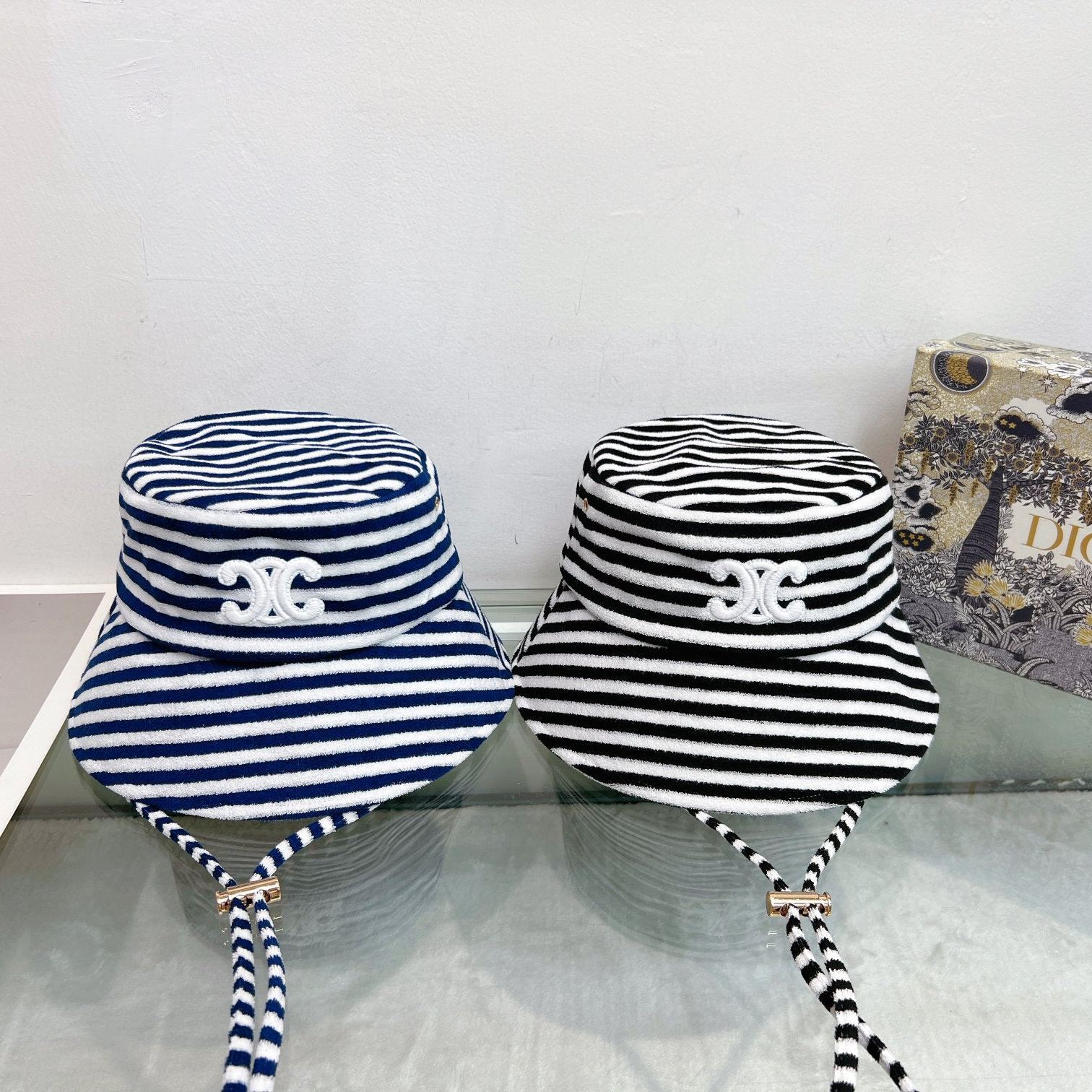 2 Color New autumn zebra print tie-up bucket hat