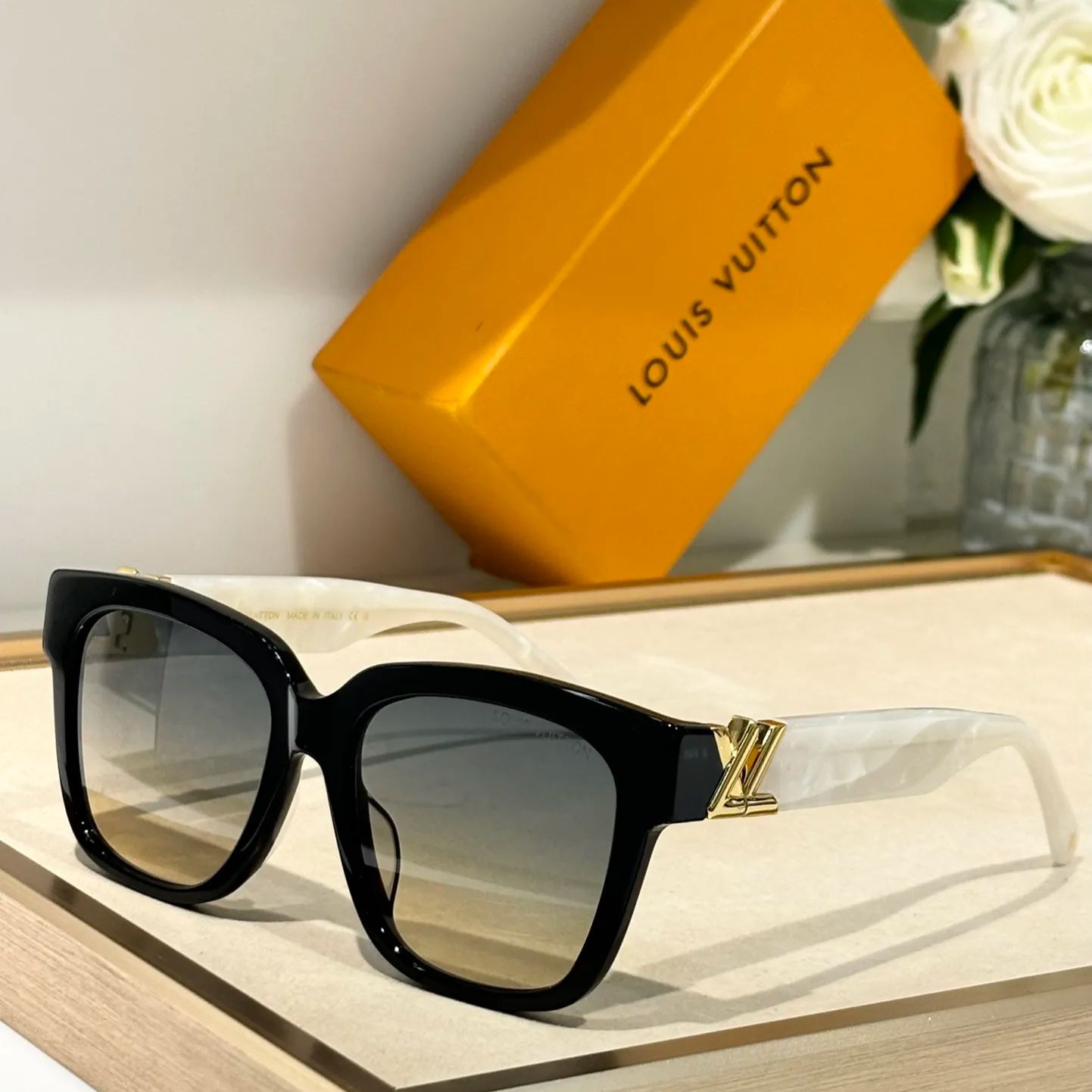 High-quality 6-color stylish square sunglasses