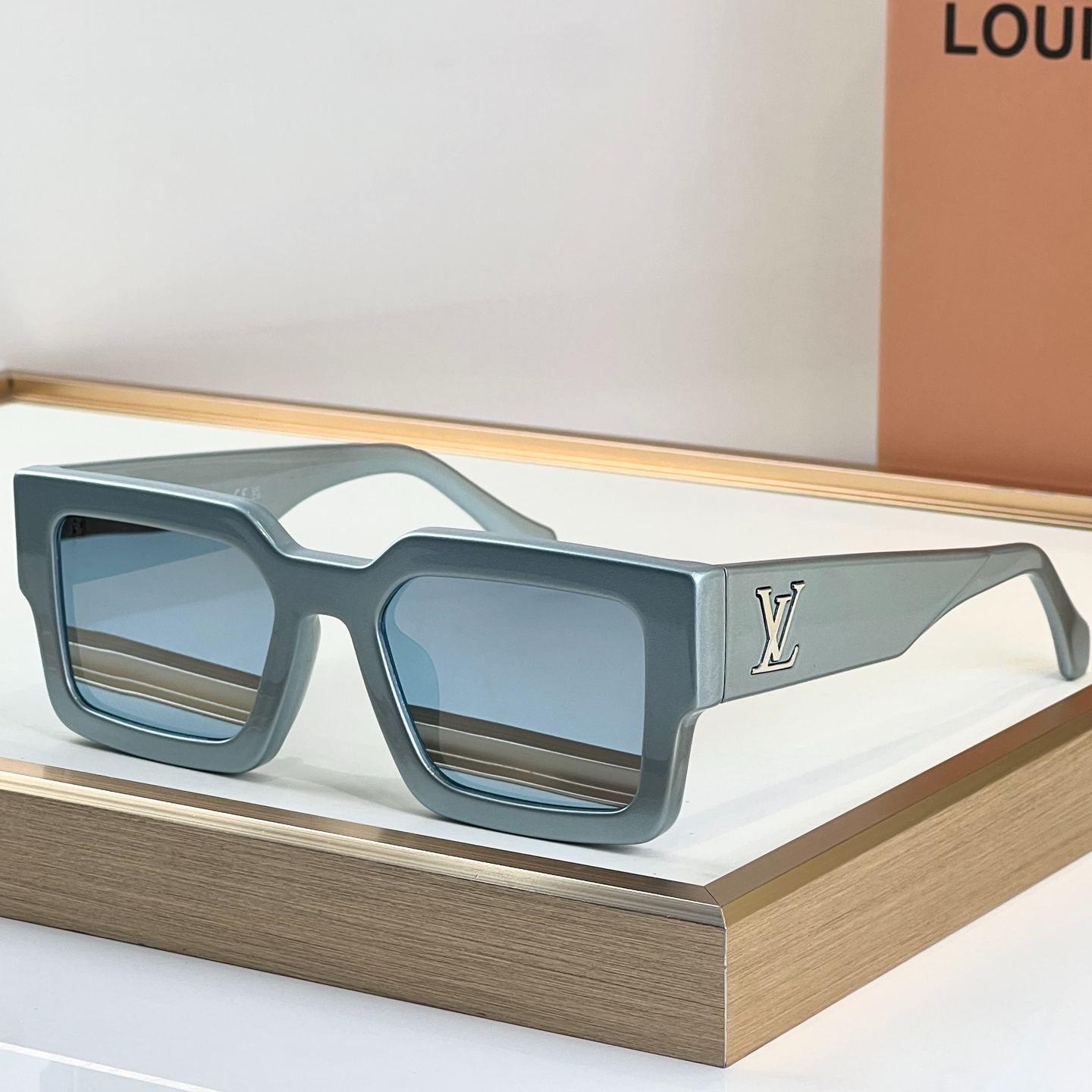 High-quality 8-color stylish square sunglasses