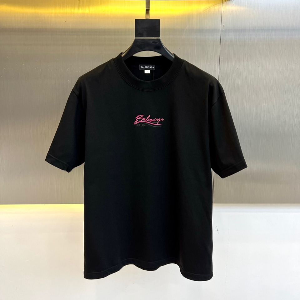 Crew neck short-sleeved T-shirt