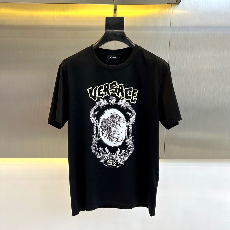 Crew neck short-sleeved T-shirt