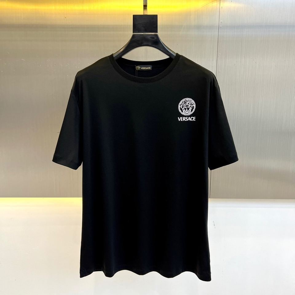 Crew neck short-sleeved T-shirt