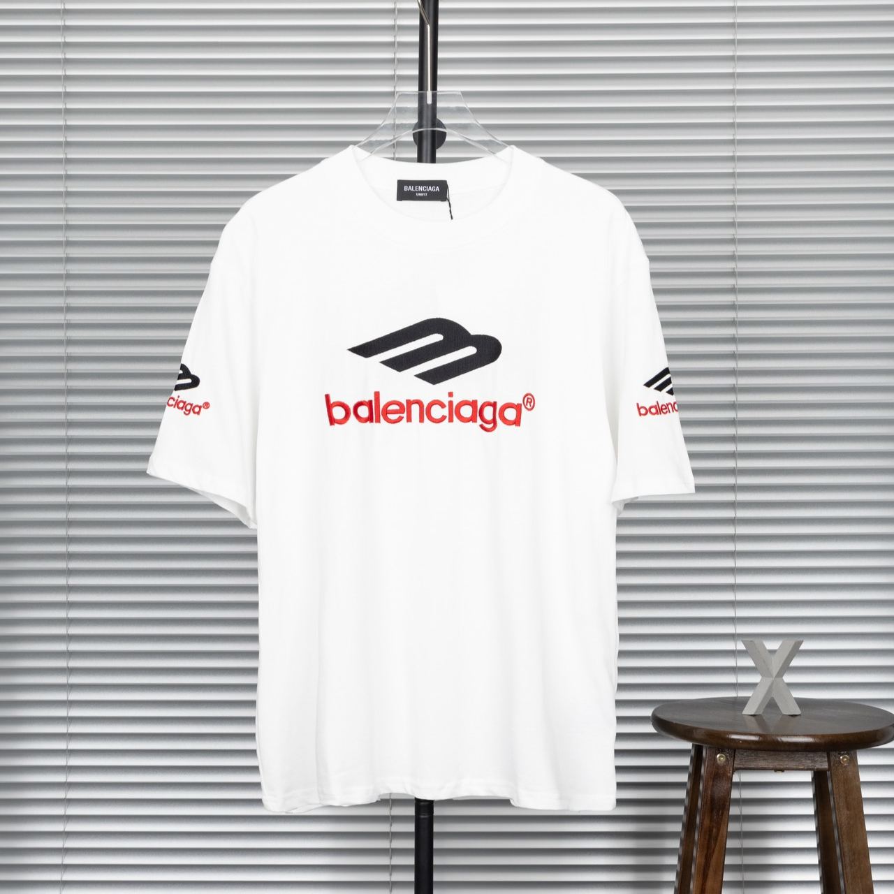 Crew neck short-sleeved T-shirt