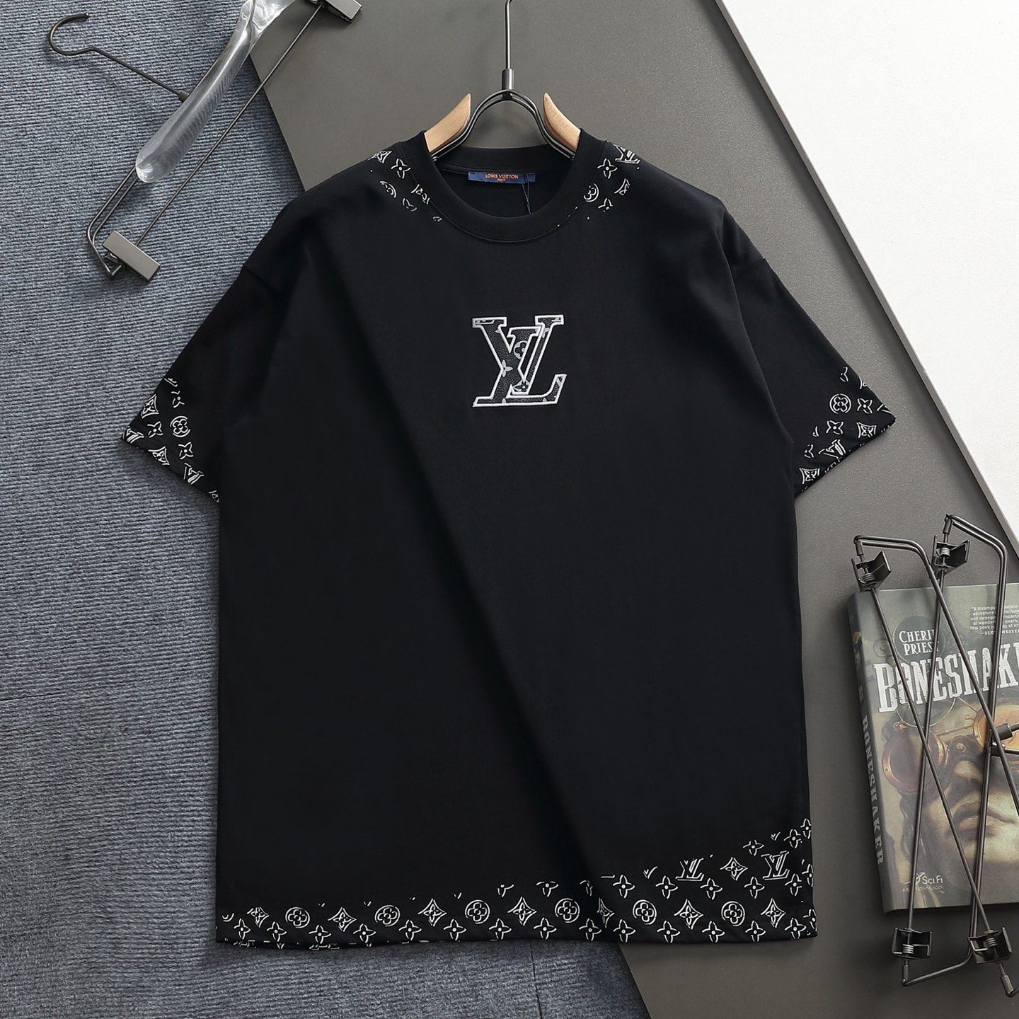 Printed short-sleeved t-shirt