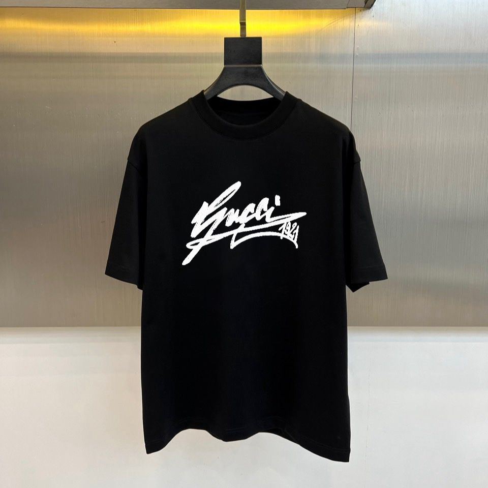 Crew neck short-sleeved T-shirt