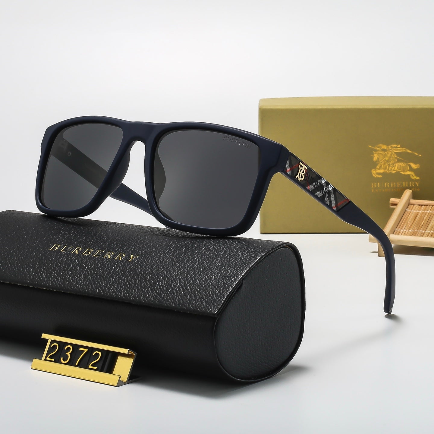 6 Colors Fashion Sunglasses—2372