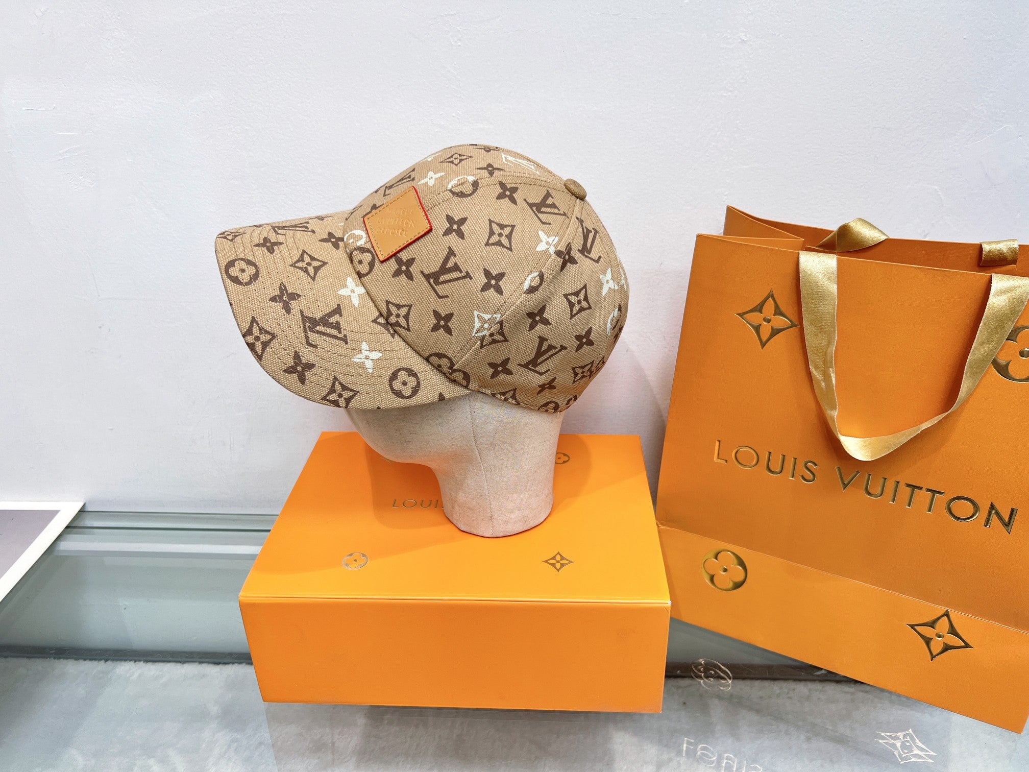 4 Colors Classic Leather Appliqué Baseball Cap