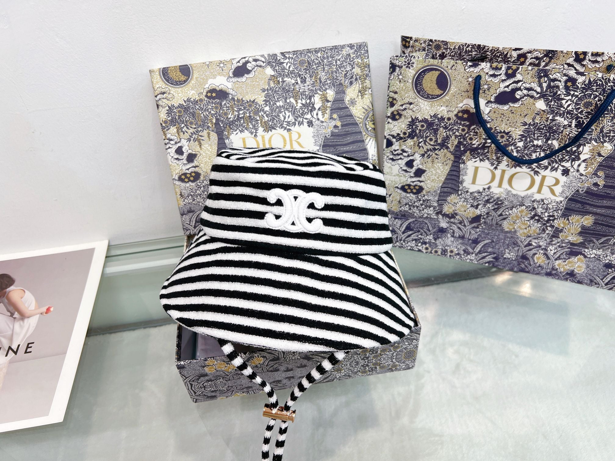 2 Color New autumn zebra print tie-up bucket hat