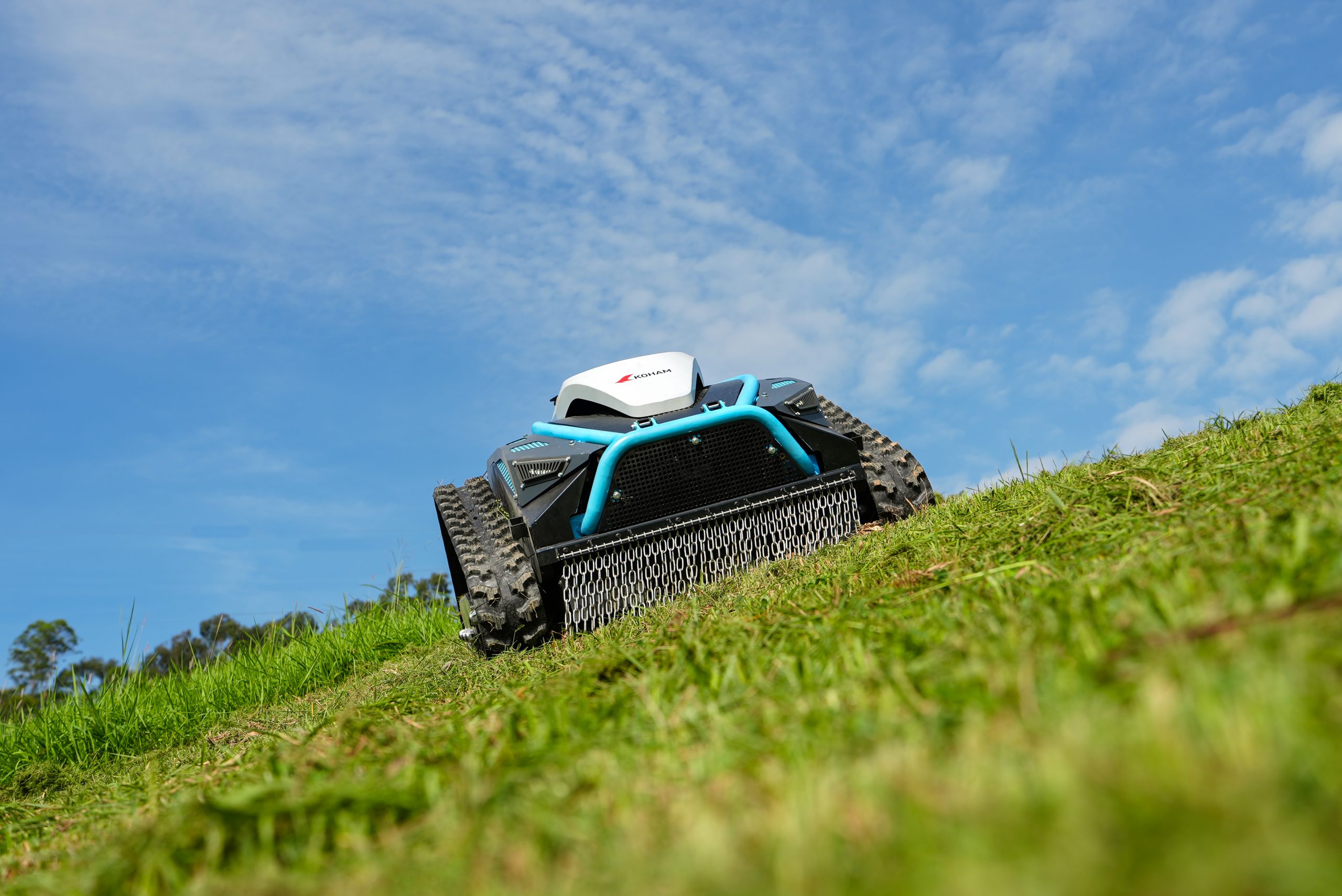 The KH-LM4827B is the best gas lawn mower for all terrains.