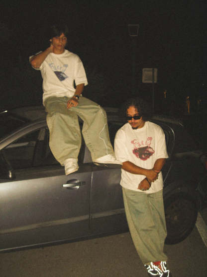 "SILHOUETTE" BAGGY JEANS