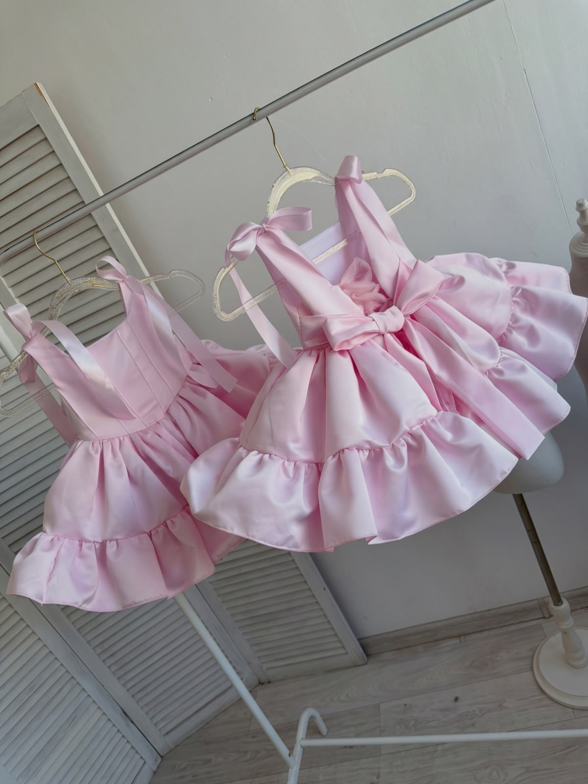 Satin Bow Sleeveless Short Dresses - image 11