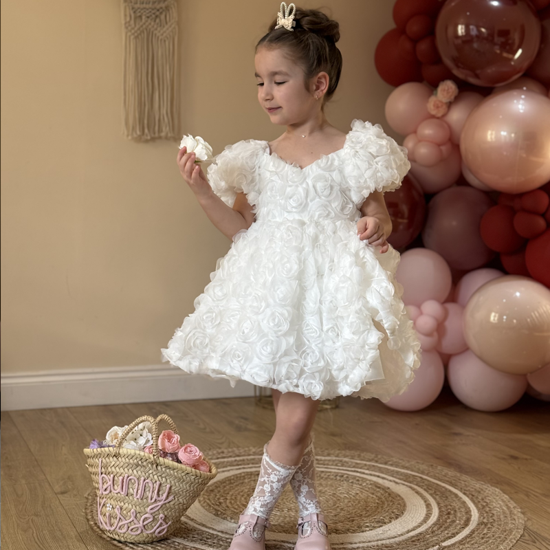 Chemical Fiber Blend Rosette Short Sleeve Midi Dresses