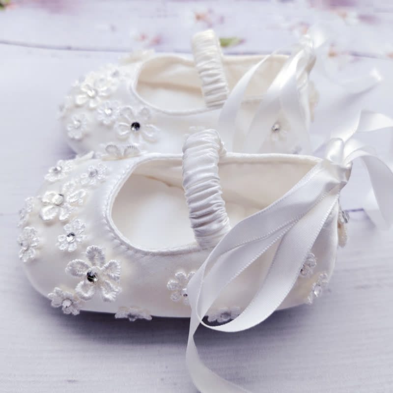 Solid Ribbon Rosette Bow Round Toe Flats - White - 13cm - image 1