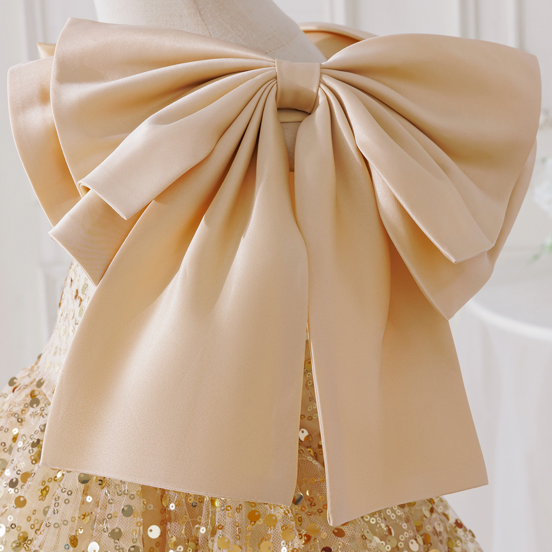 [Archive Sale] Glitter Bow Short Sleeve Midi Dresses - image 6