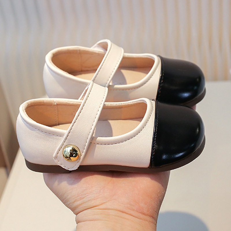 Color-block Metallic Finish Round Toe Flats - image 2