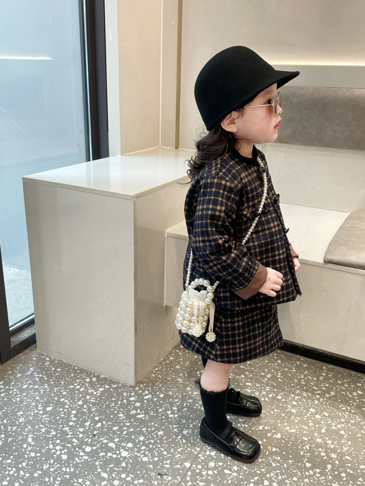 Solid With Pearls Bags - image 2