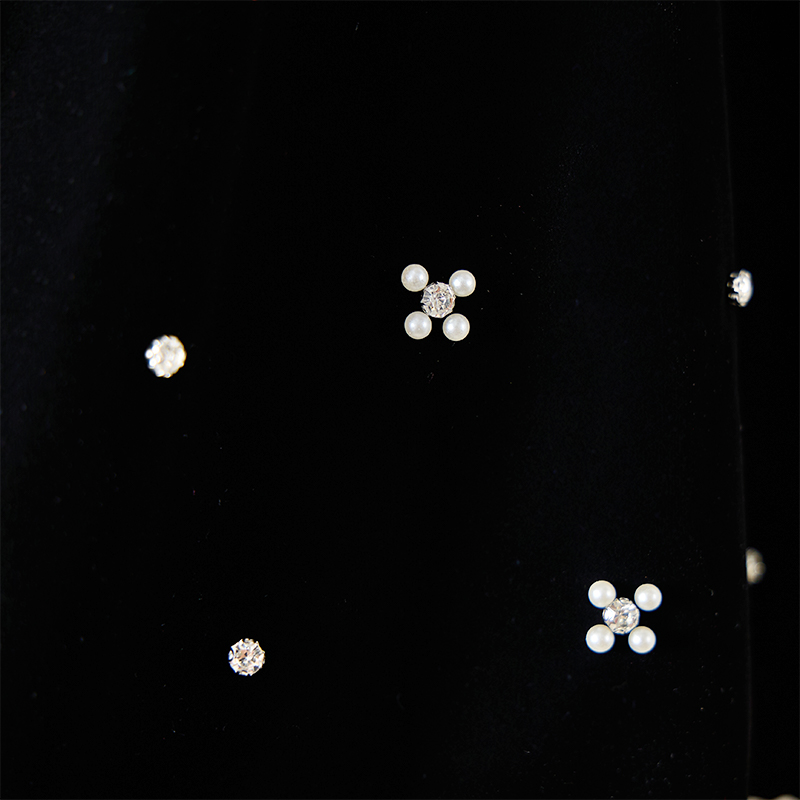 [Archive Sale] Velvet Fleece Imitation Pearls Long Sleeve Mid-long Two-piece set - image 5