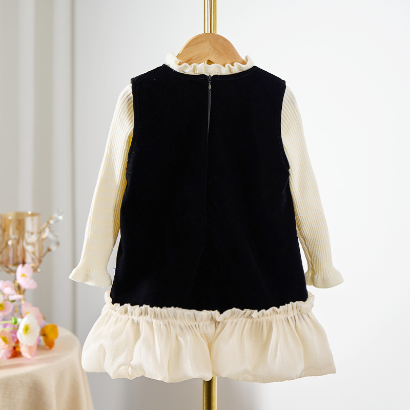 [Archive Sale] Velvet Fleece Imitation Pearls Long Sleeve Mid-long Two-piece set - image 2