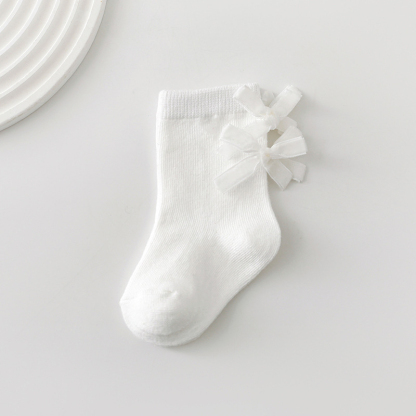Solid With Bow Socks - White - 3-5Y - image 4