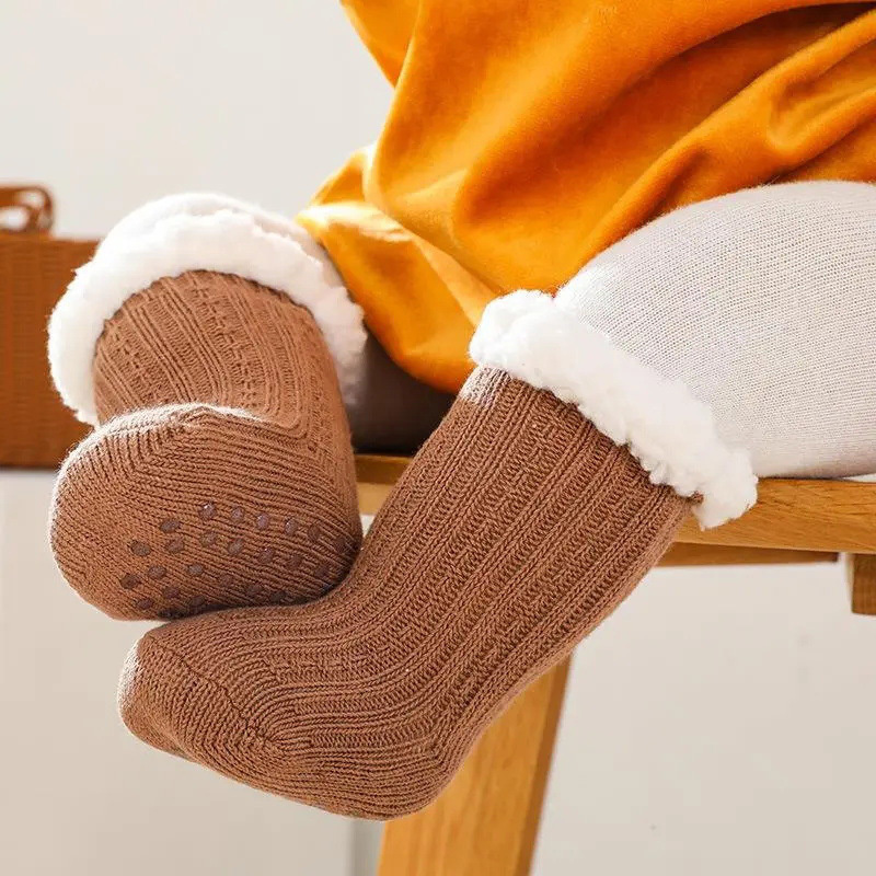 Solid With Bow Socks - Coffee - 1-3Y - image 7