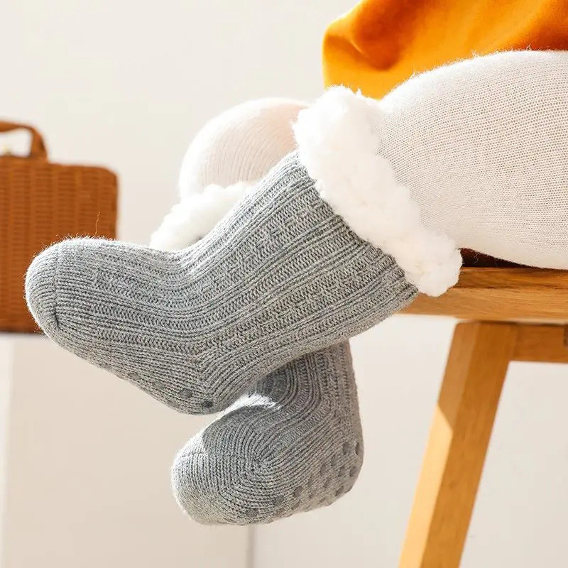Solid With Bow Socks - Light Gray - 1-3Y - image 12