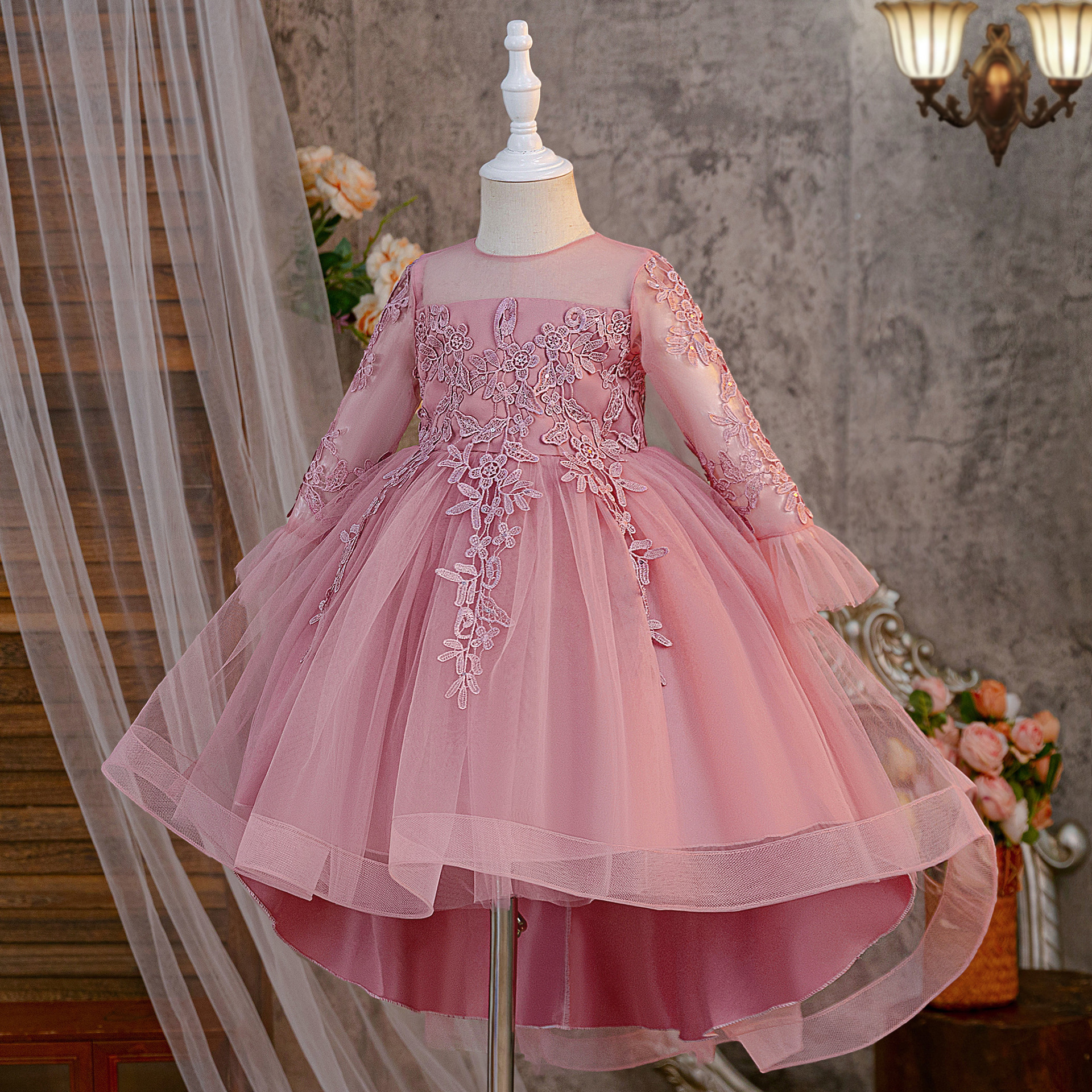 Mesh Applique Long Sleeve Midi Dresses - image 10