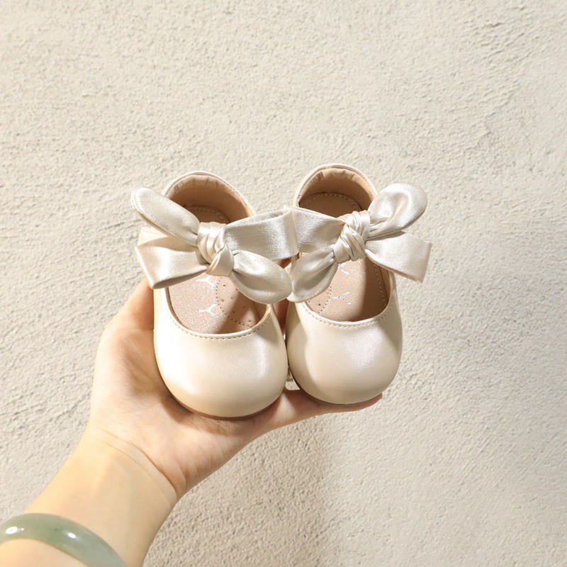 Solid Bow Round Toe Mary Janes - image 7