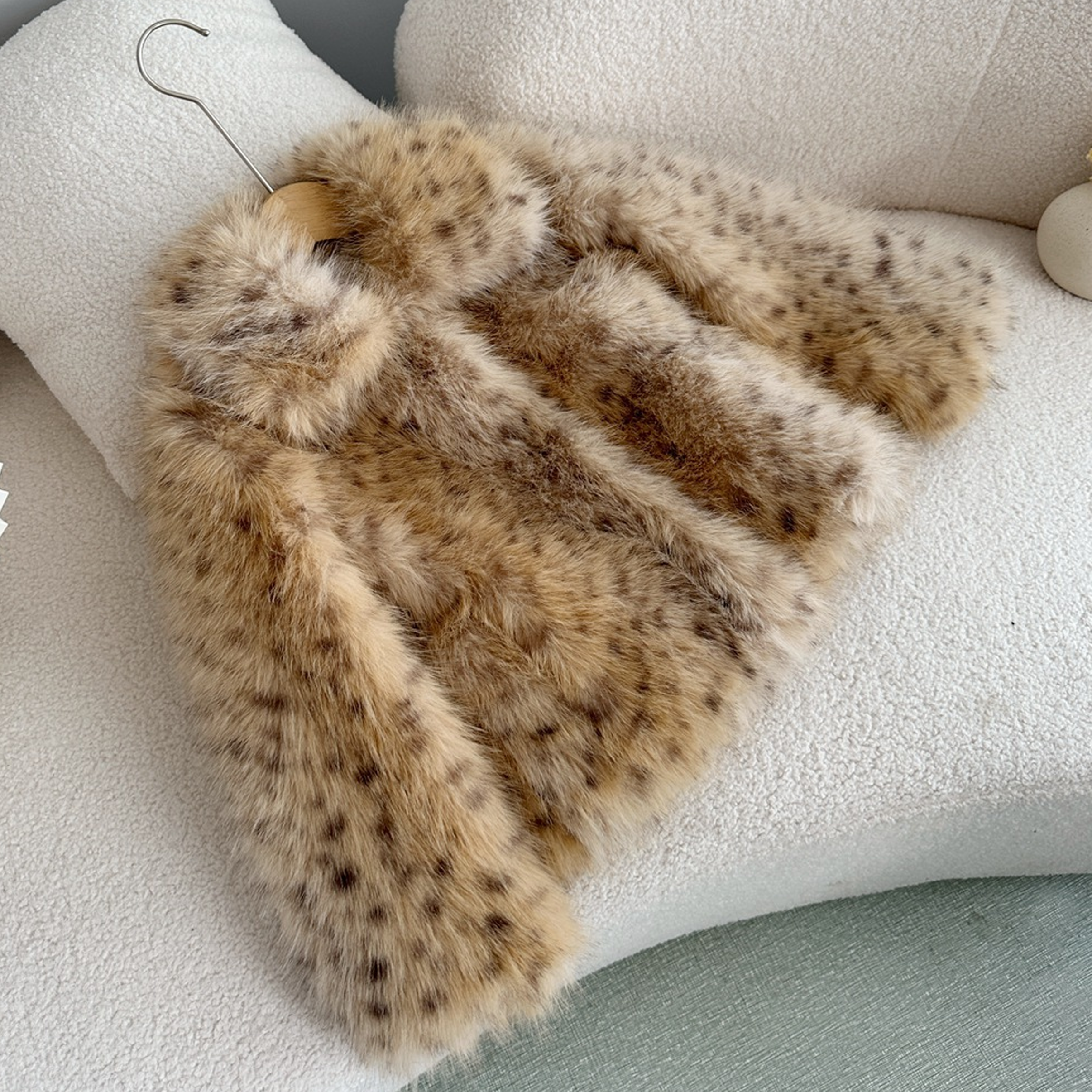 Faux Fur Collar Long Sleeve Regular Outerwears - image 4