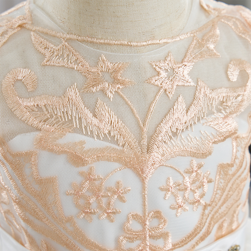 Mesh Applique Sleeveless Maxi Dresses - image 9