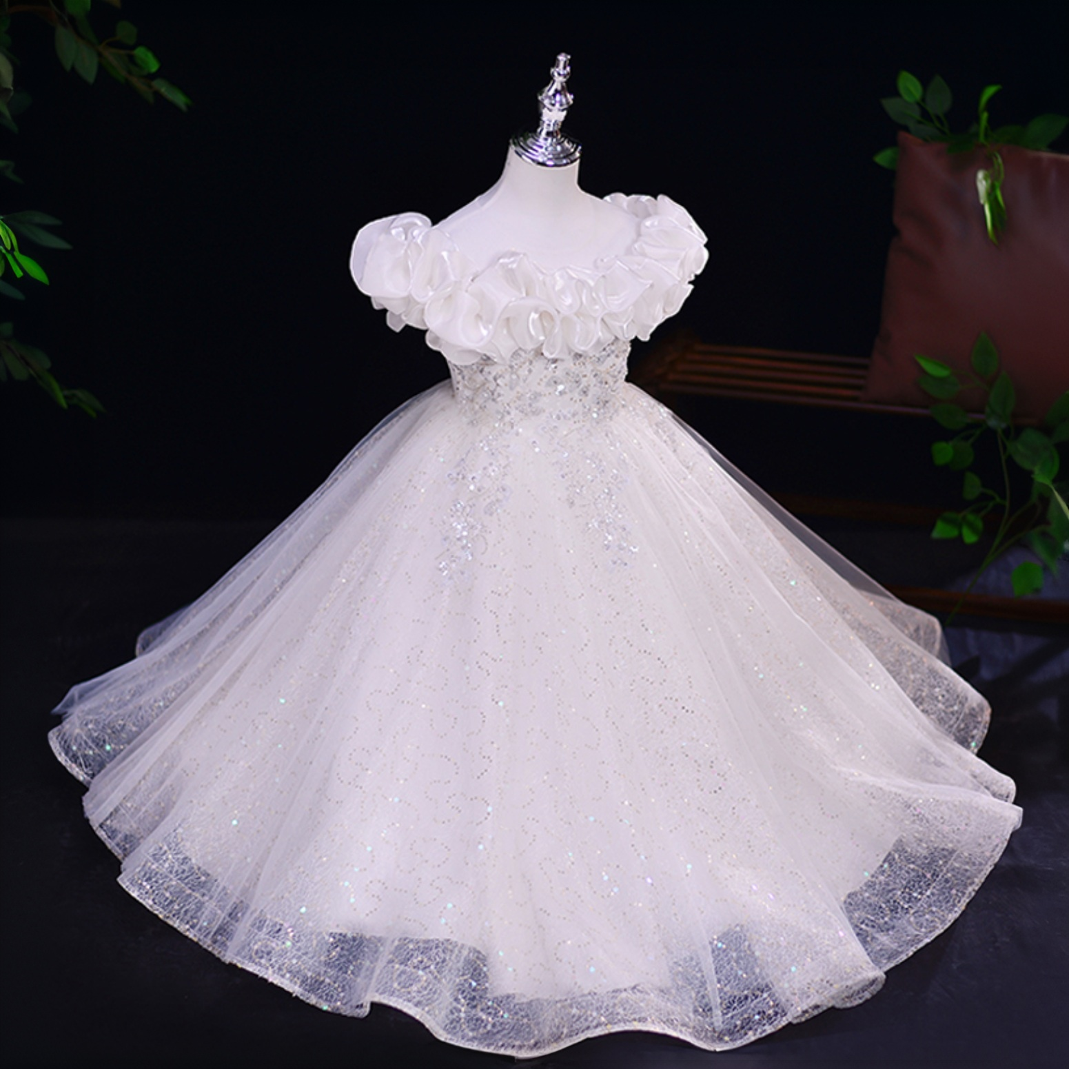 Mesh Fluffy Sleeveless Maxi Dresses - image 2