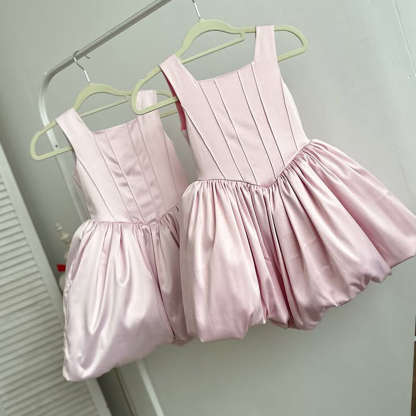 Satin Split Joint Sleeveless Midi Dresses - image 4