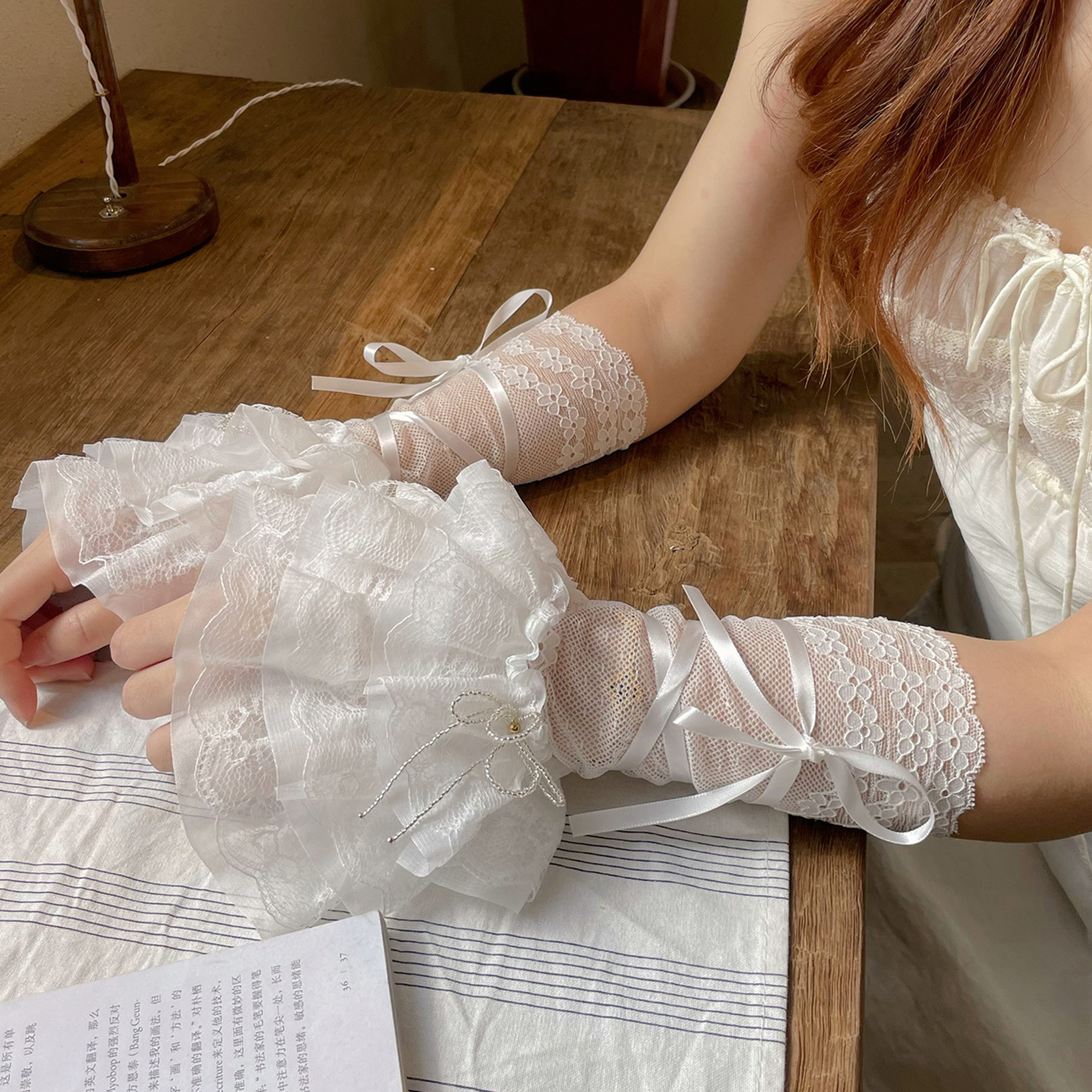Solid Stitching Lace Gloves - White - image 5