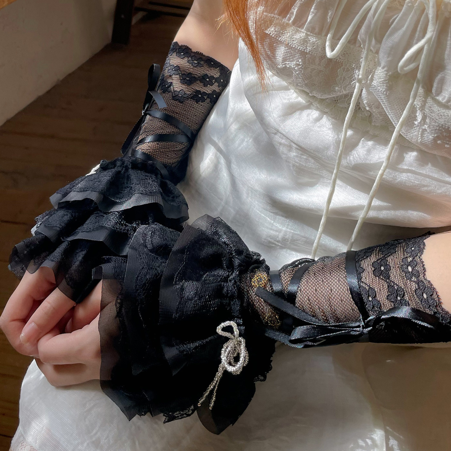 Solid Stitching Lace Gloves - image 16