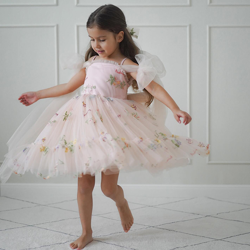 Mesh Floral-embroidered Sleeveless Mid-long Dresses - image 13