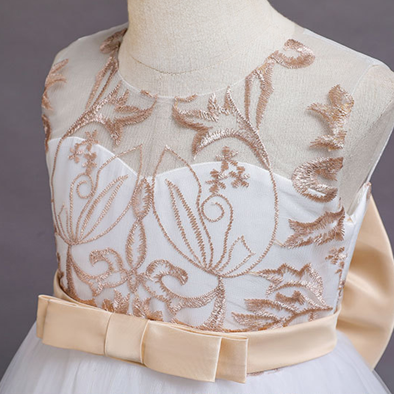 Mesh Applique Sleeveless Maxi Dresses - image 5