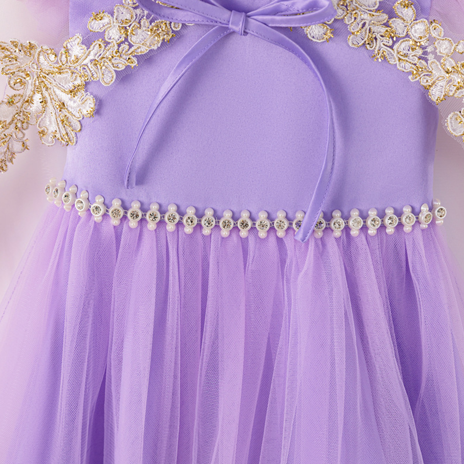 Mesh Lace Edge Pearl Sleeveless Midi Dresses - image 22