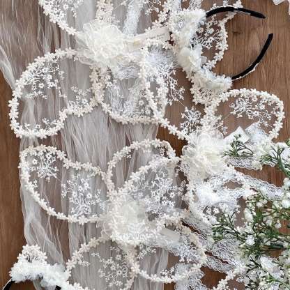 Floral With Embroidery Back Accessory - image 9