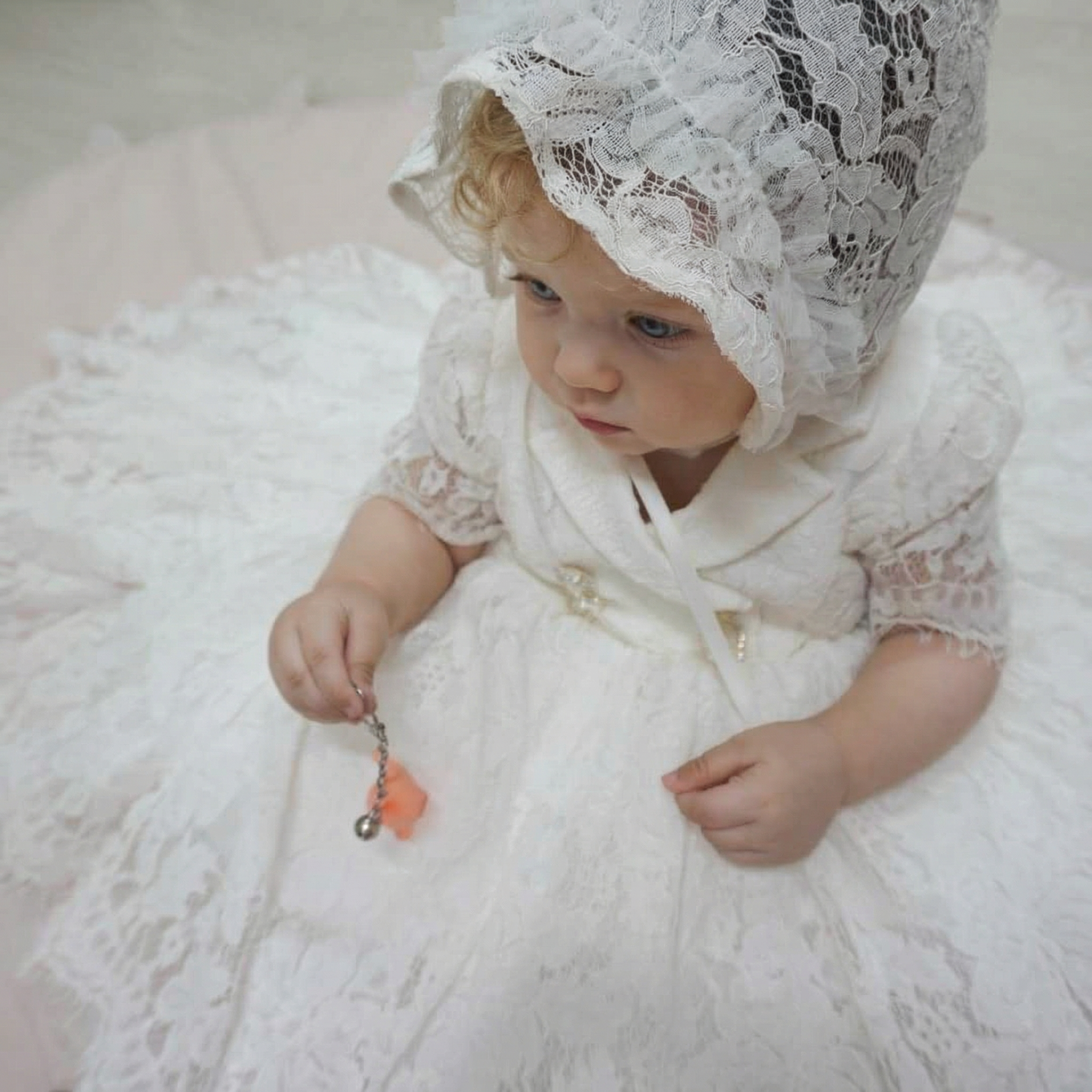 Lace Buttoned Half Sleeve Midi Dresses - image 4