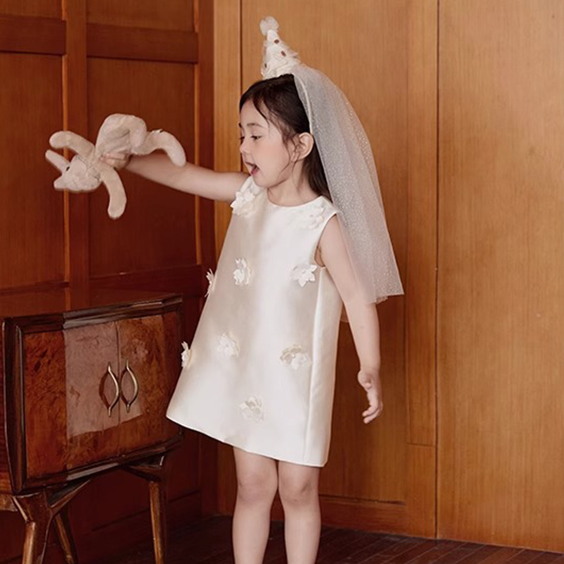 Satin Applique Sleeveless Short Dresses - image 6