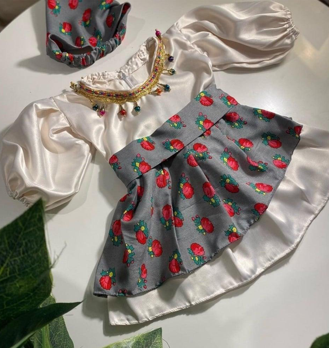 Ramadan Satin Split Joint Short Sleeve Midi Dresses - Champagne - 4Y - image 1