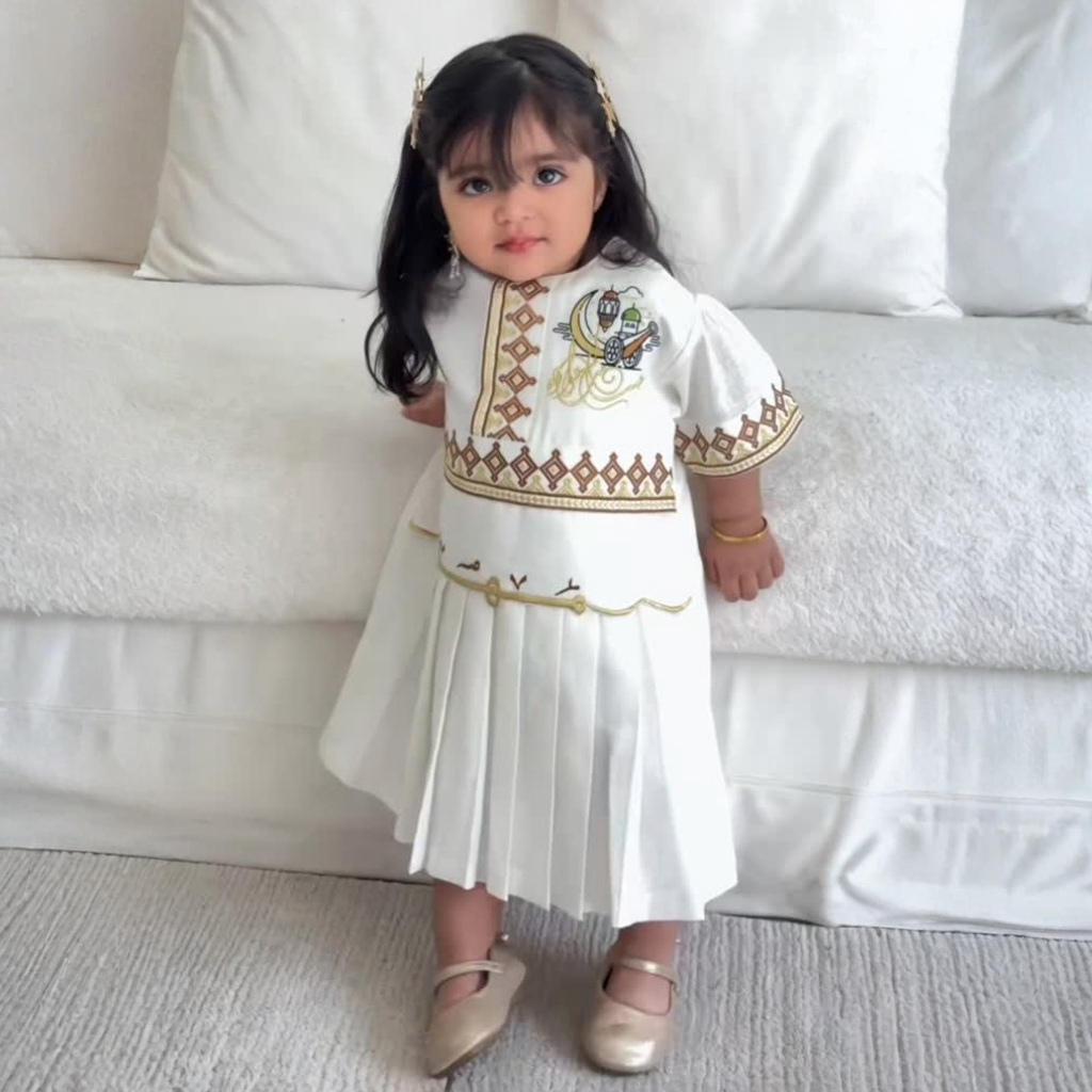 Ramadan Satin Embroidery Half Sleeve Mid-long Dresses - image 2