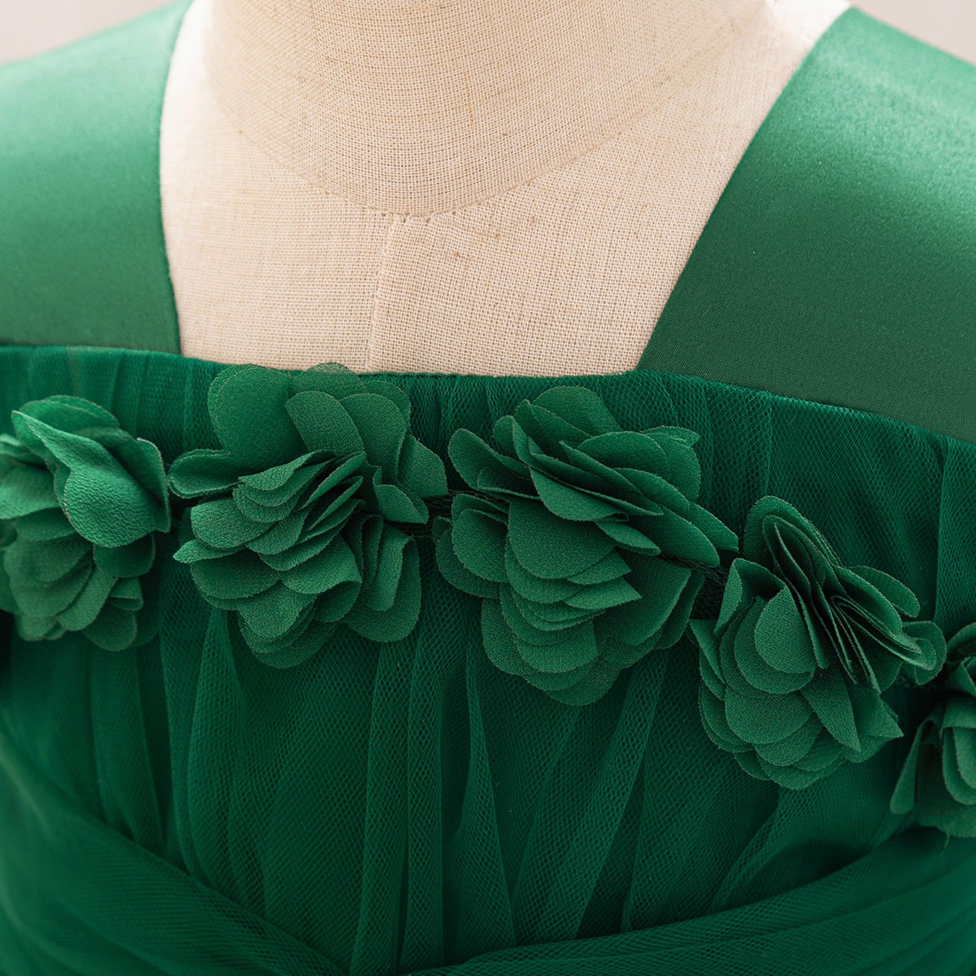 Mesh Rosette Sleeveless Midi Dresses - image 26