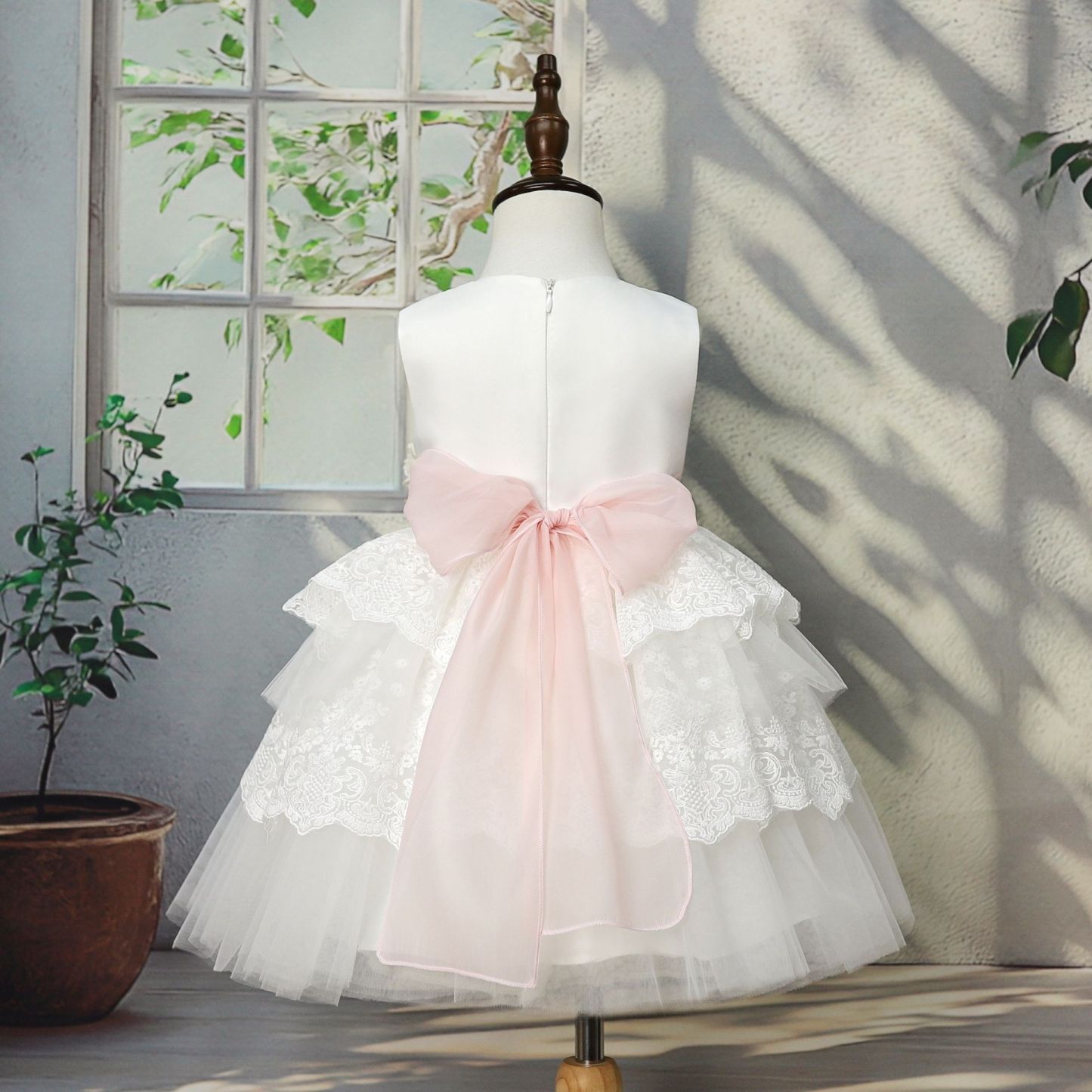 Lace Tiered Lace Edge Sleeveless Mid-long Dresses - image 3