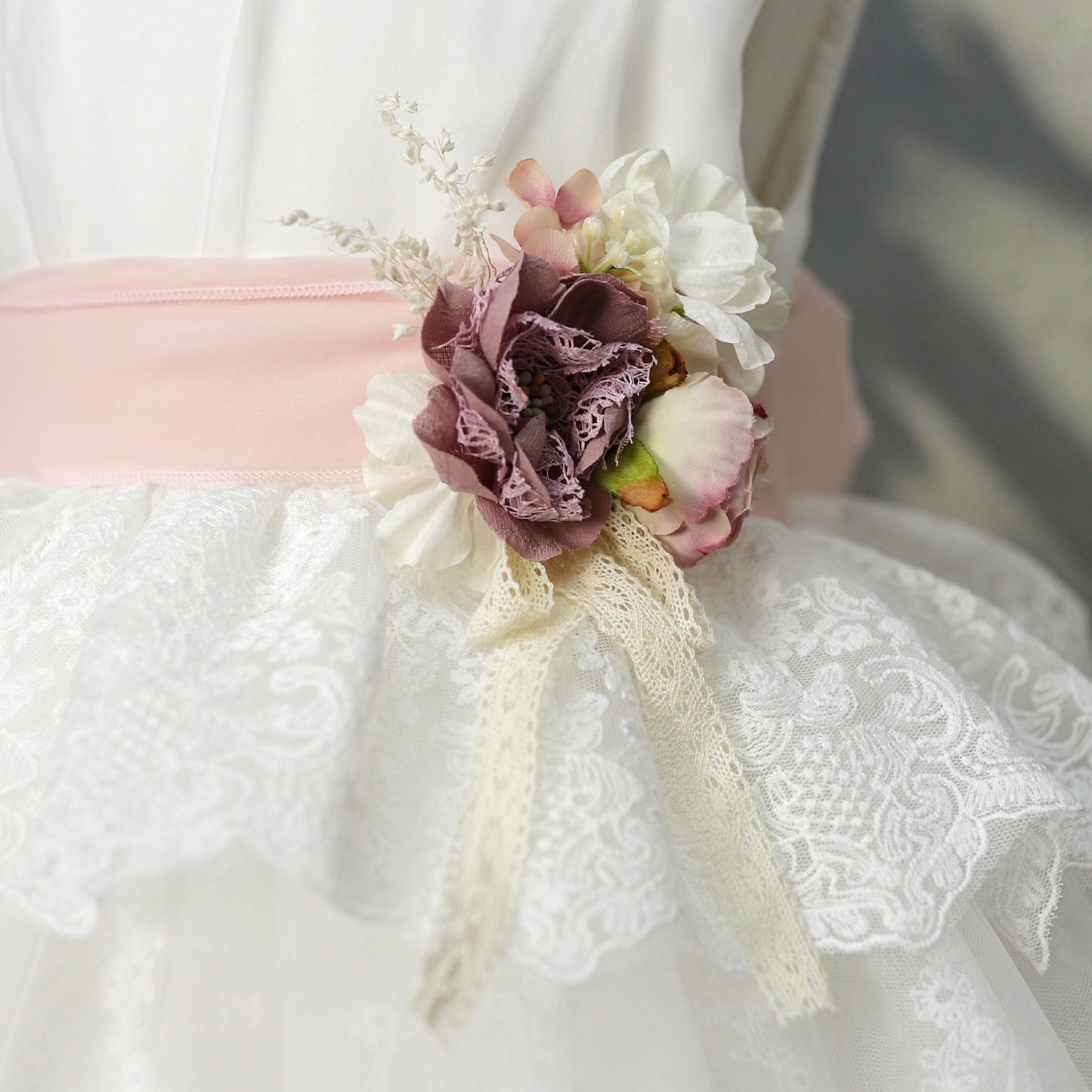 Lace Tiered Lace Edge Sleeveless Mid-long Dresses - image 5