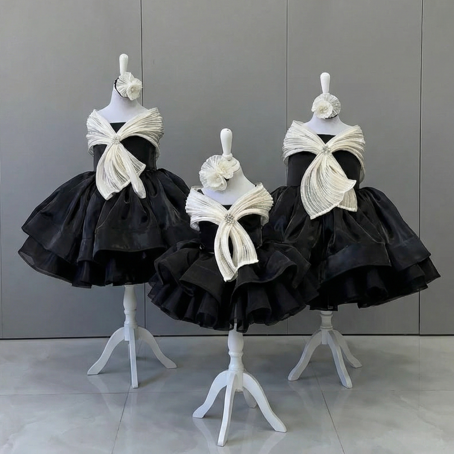 Organza Rhinestone Sleeveless Short Dresses - image 3