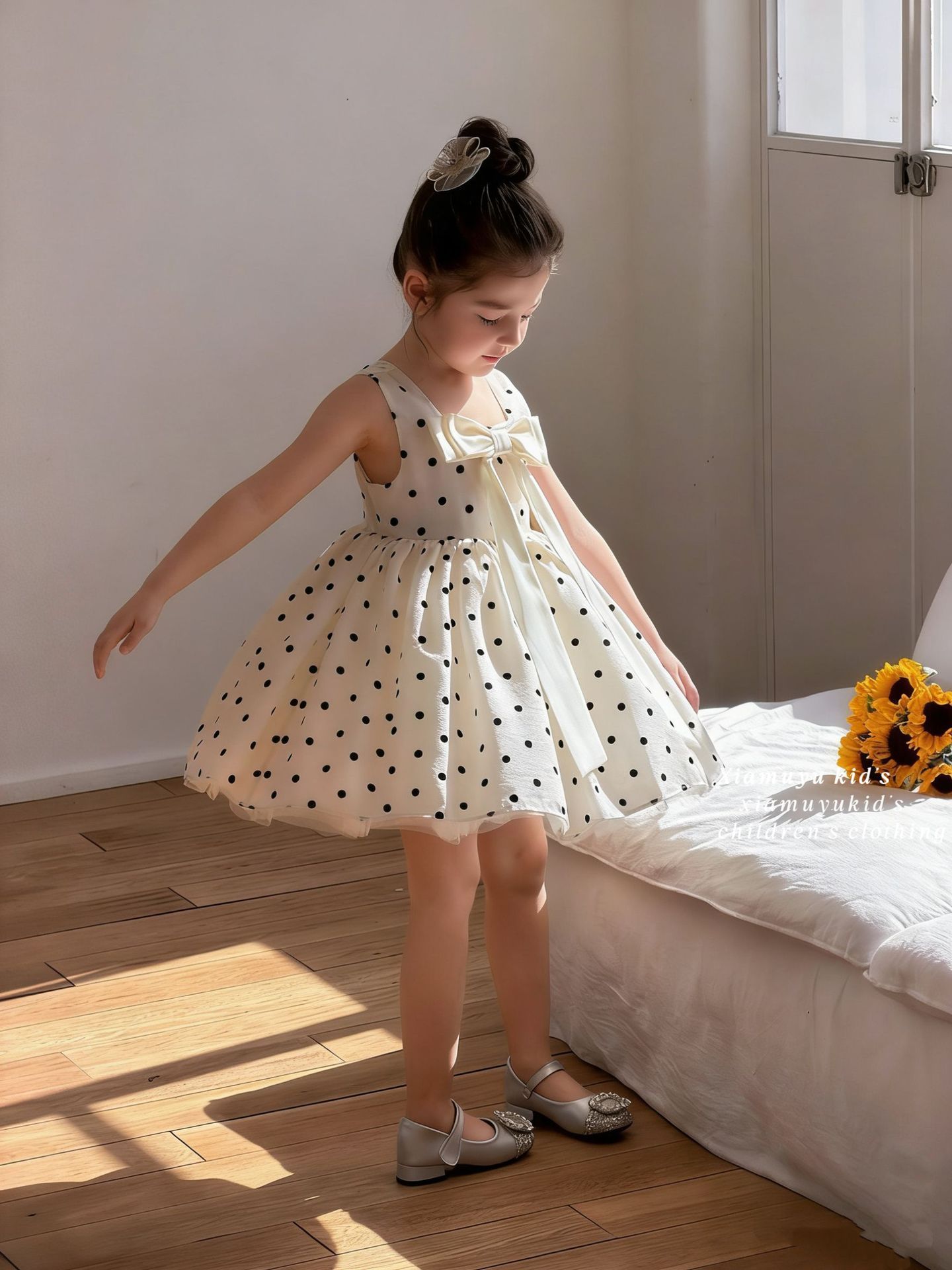 Chemical Fiber Blend Bow Sleeveless Midi Dresses - image 4