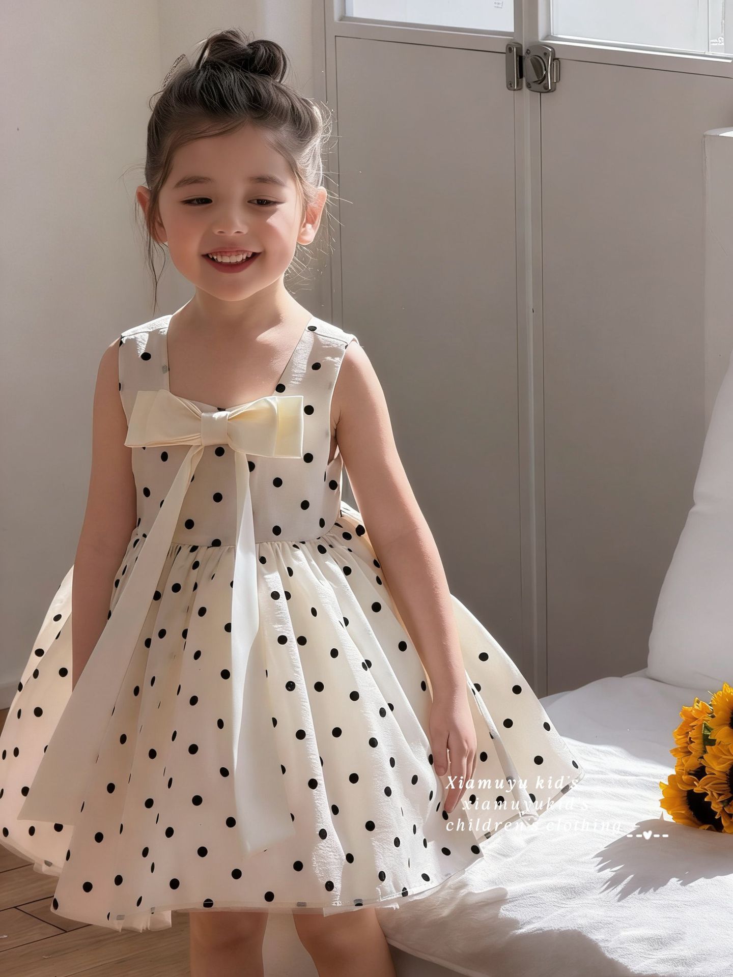 Chemical Fiber Blend Bow Sleeveless Midi Dresses - image 3