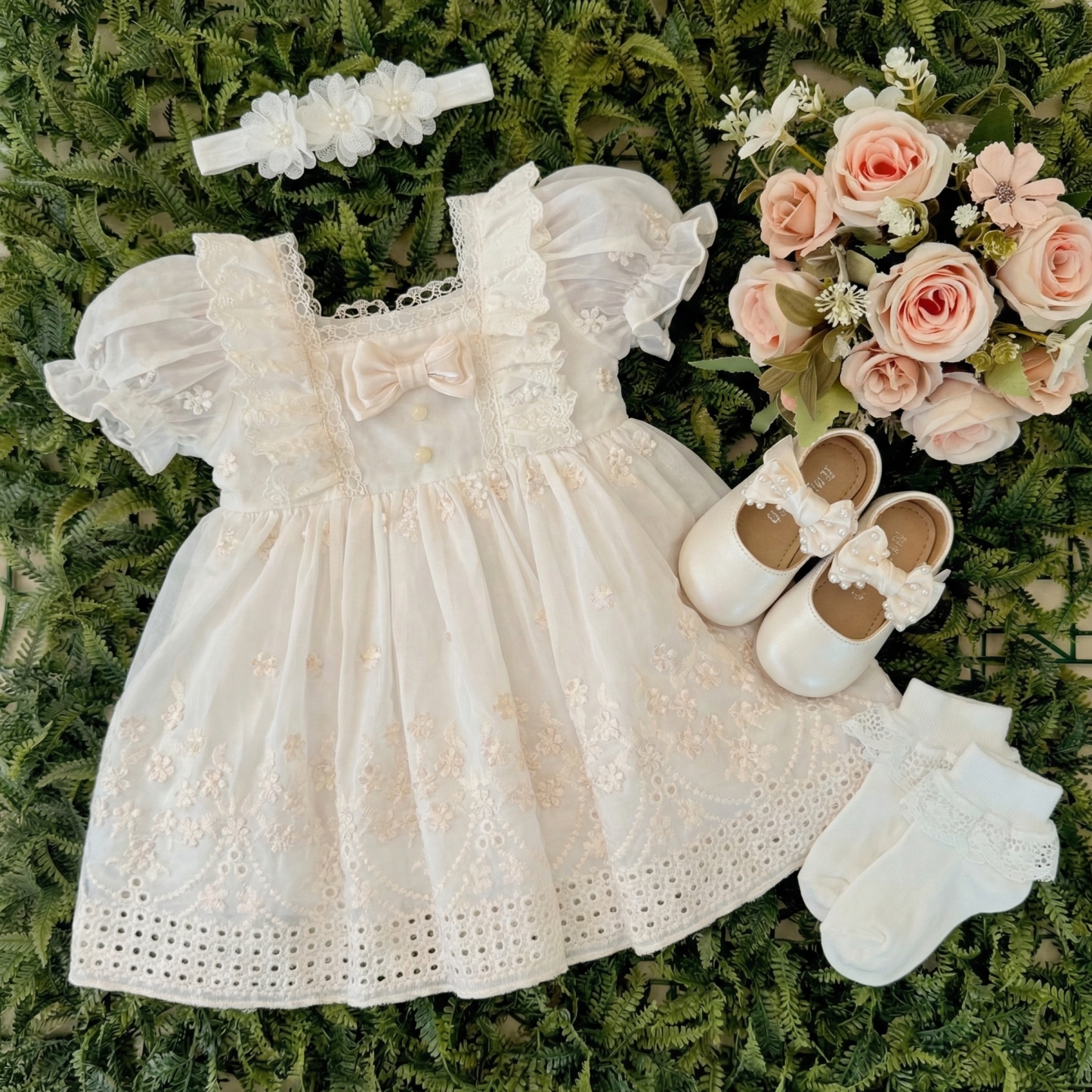 Chemical Fiber Blend Lace Edge Sleeveless Midi Dresses - image 5