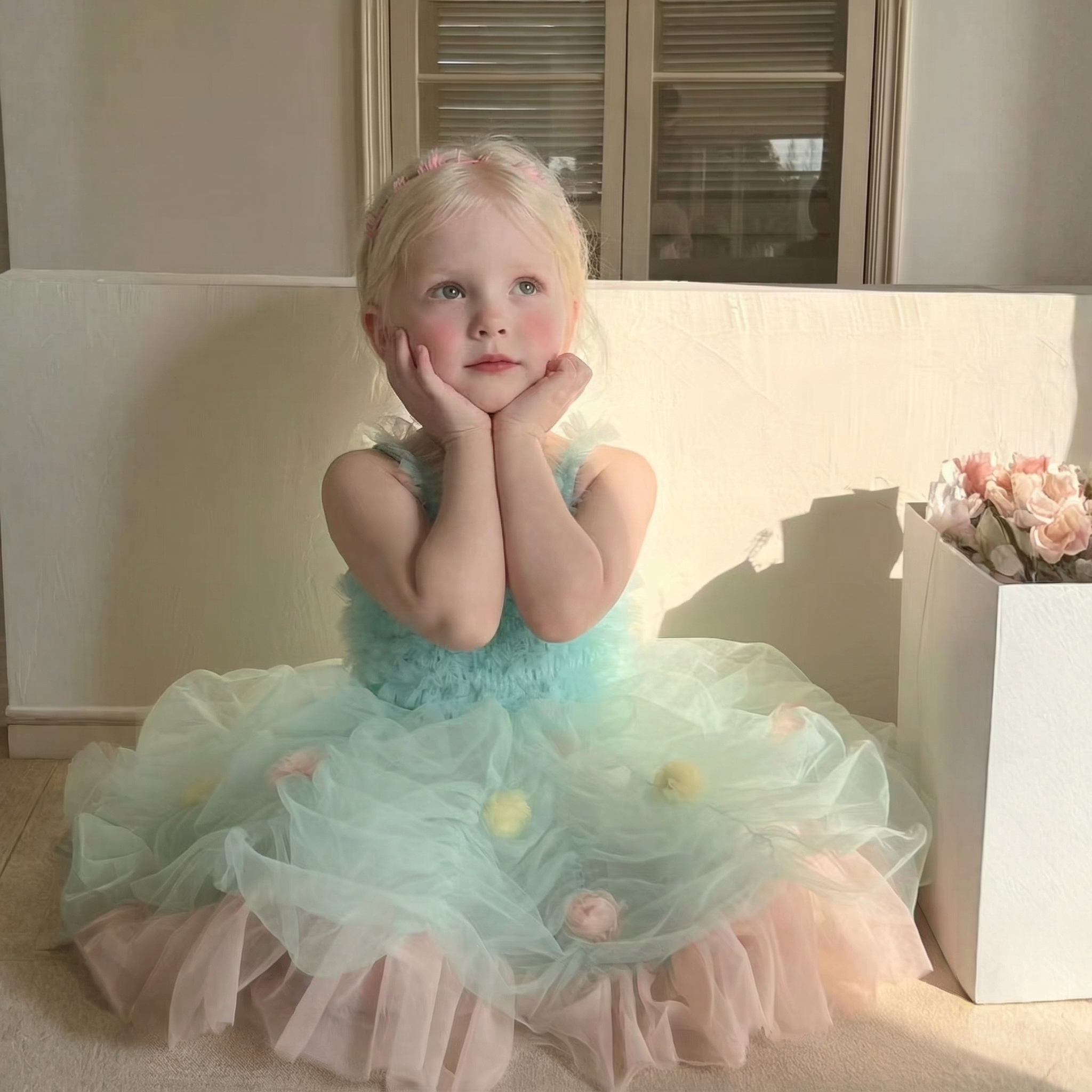 Mesh Bow Sleeveless Midi Dresses - image 2