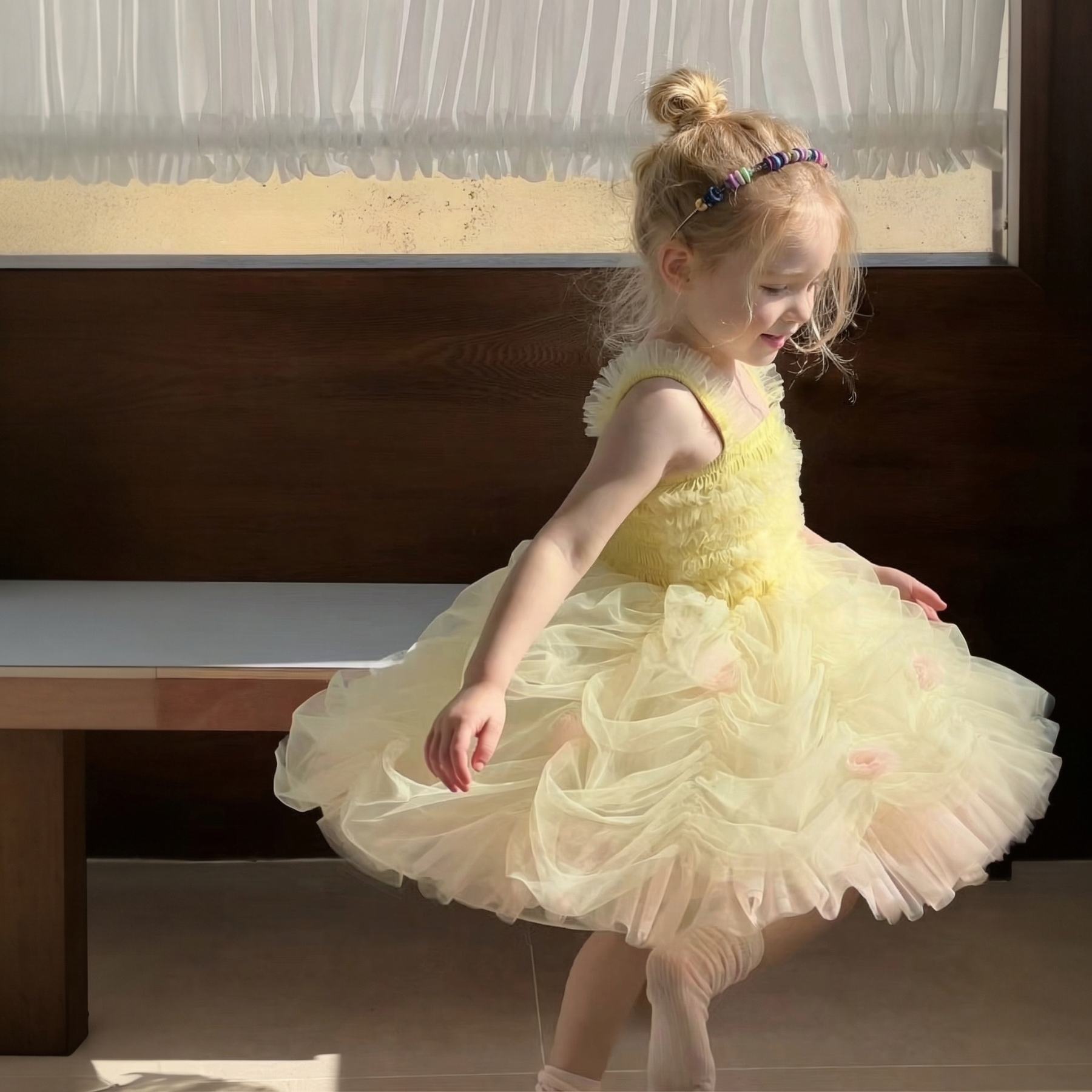 Mesh Bow Sleeveless Midi Dresses - image 5